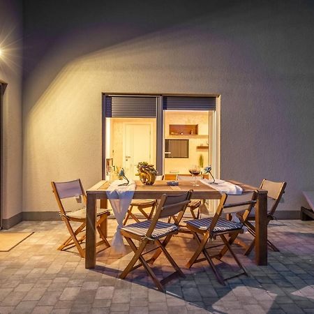 באסקה Tarari Luxury Apartment מראה חיצוני תמונה